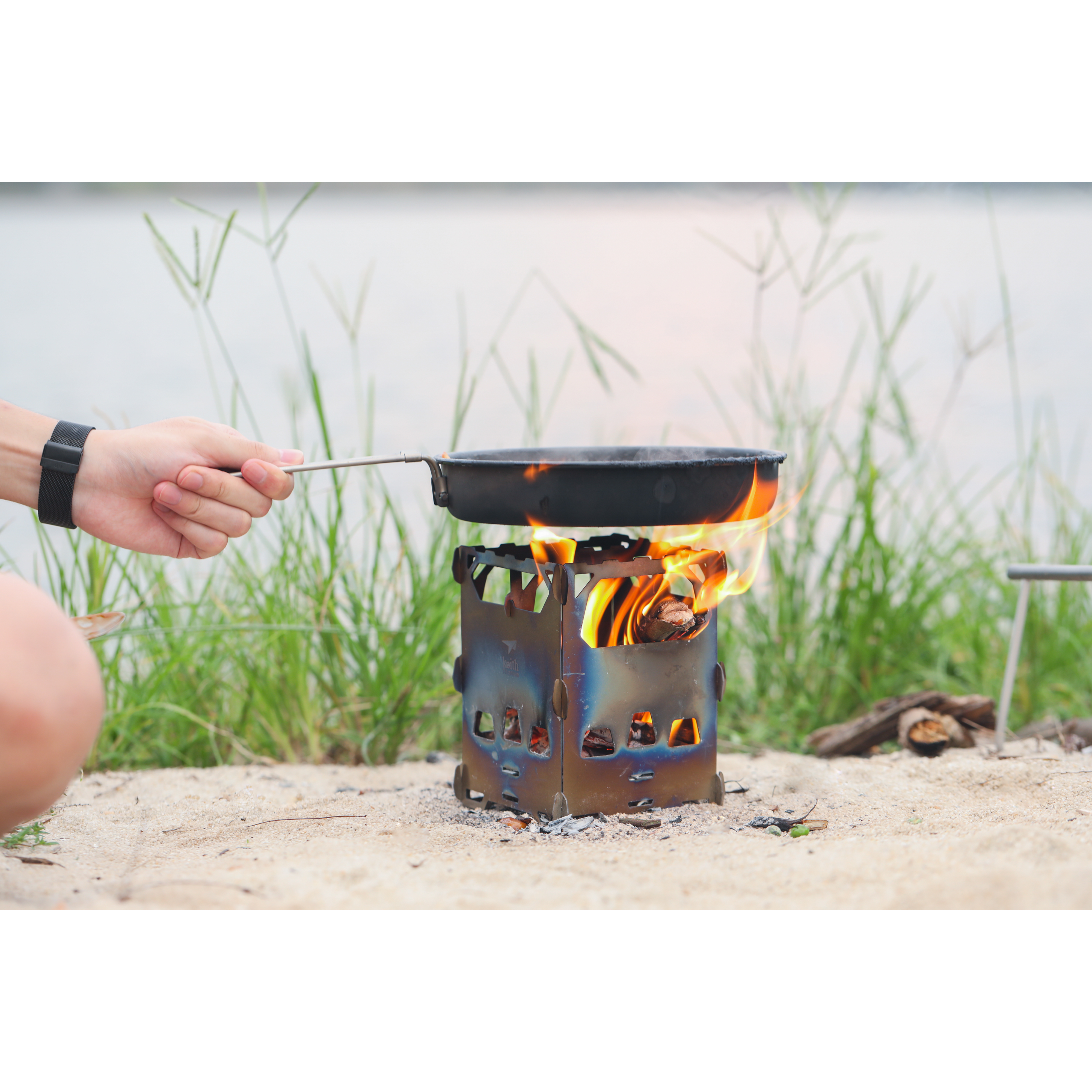 A importância da resistência à corrosão para utensílios de camping

