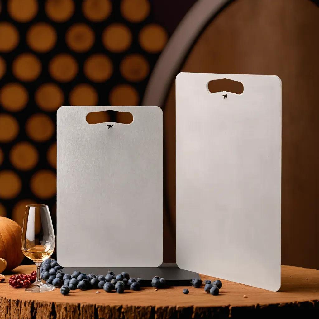 Planche à Découper En Titane Antibactérienne MIROTECH (lot De 2) - 39x28 Cm, Hygiénique, Anti-fissures