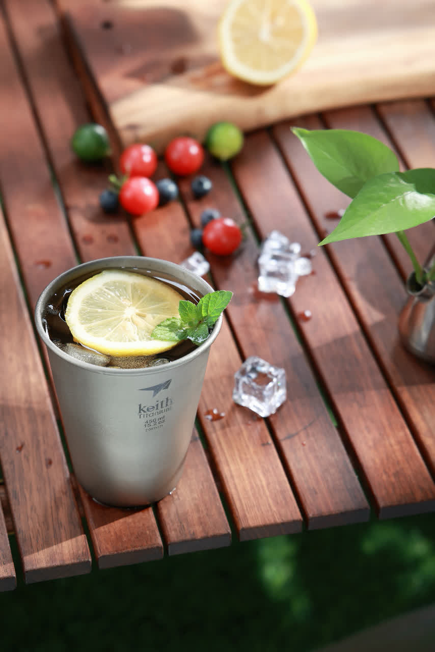Verres à Bière en Titane