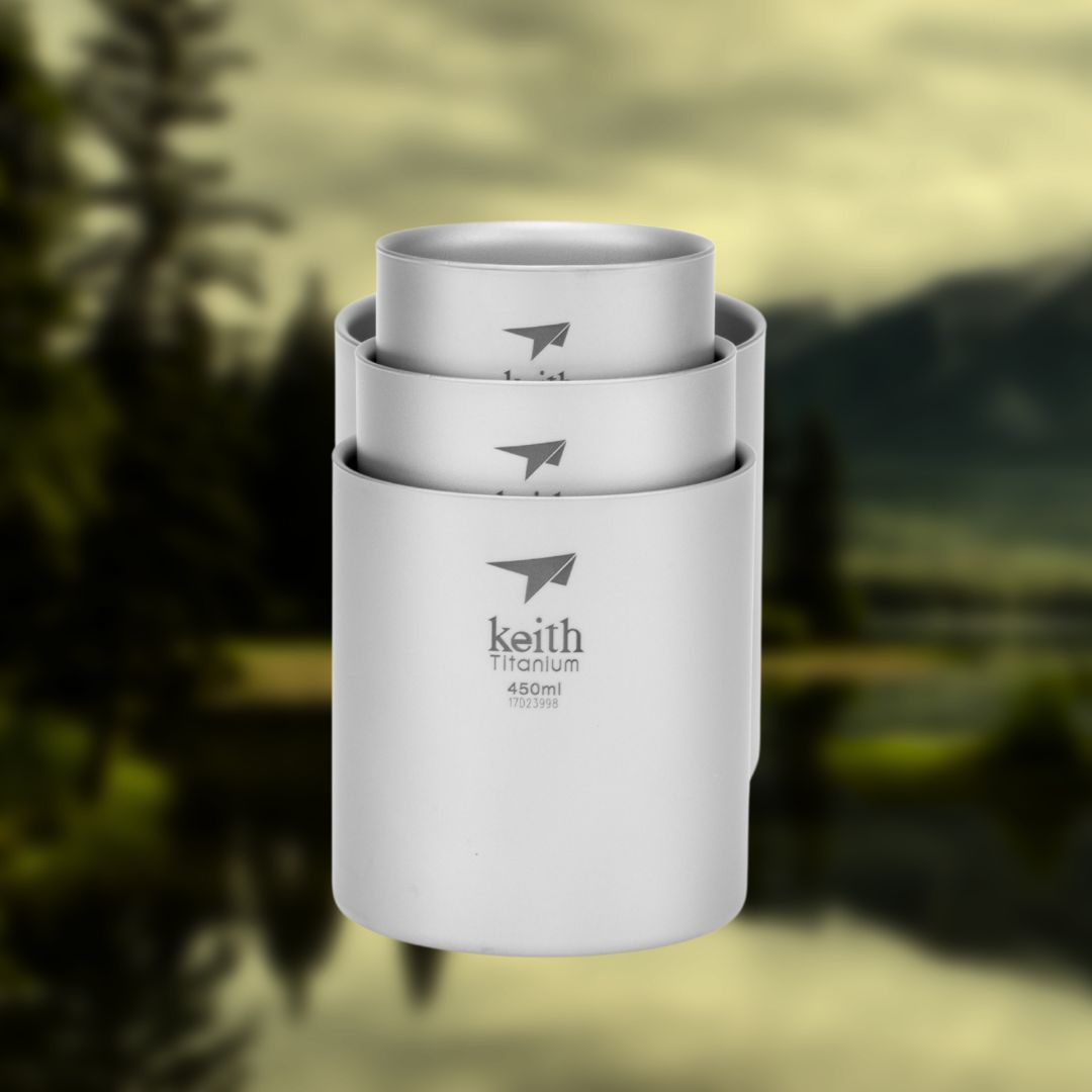 Titan -Becher -Set