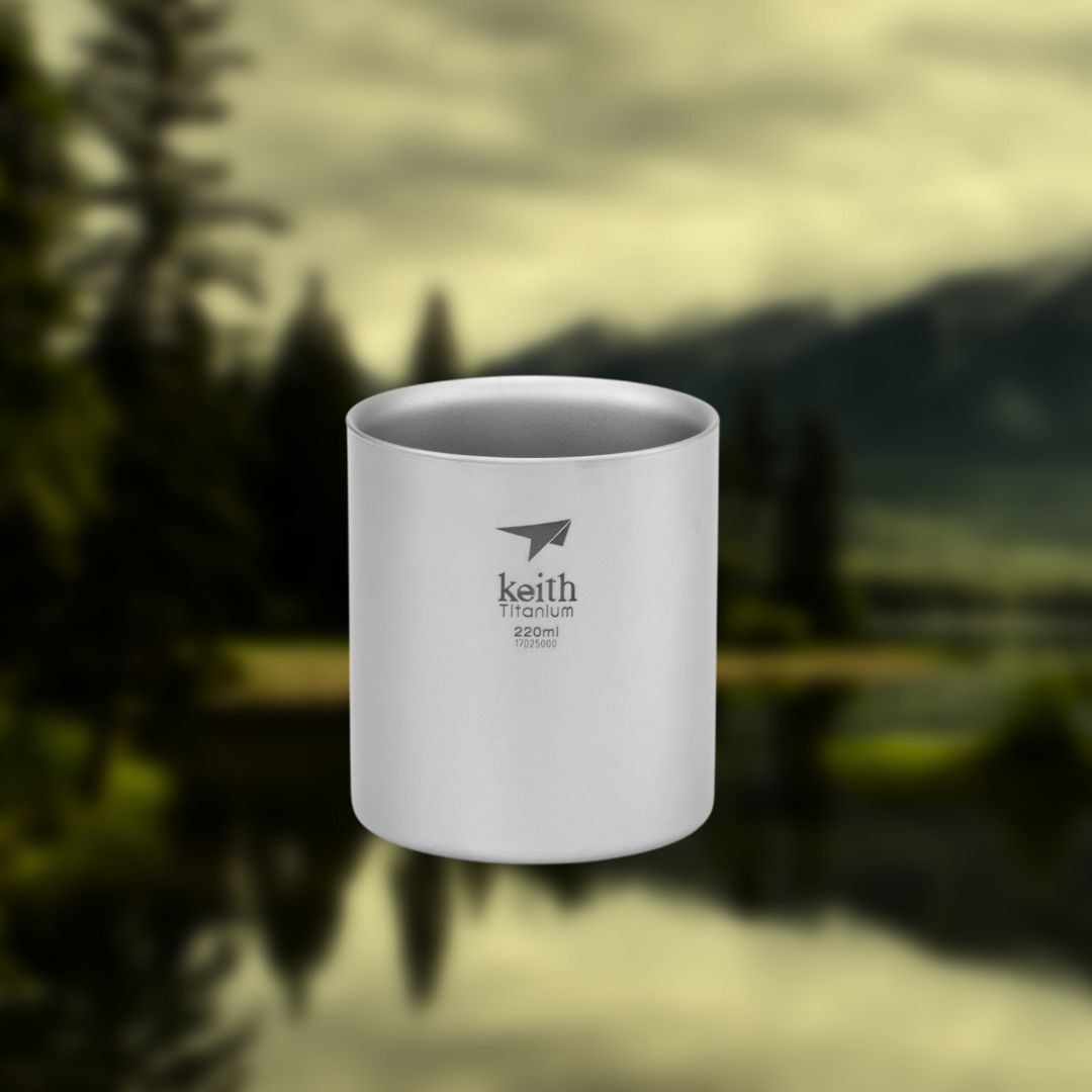 Titan -Becher -Set
