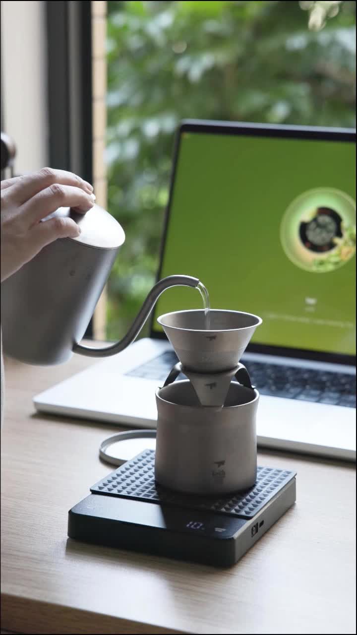 Taza de titanio multifuncional para té y café