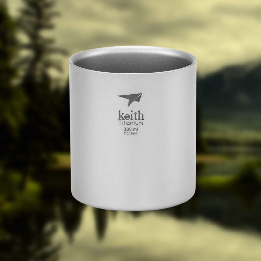 Titan -Becher -Set