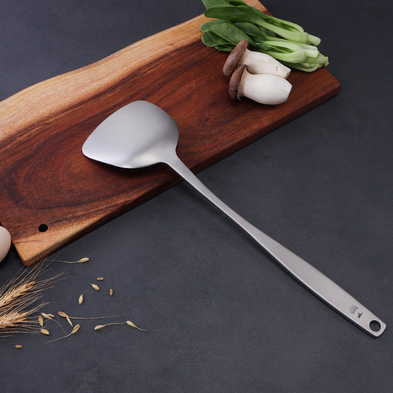 Ustensiles de Cuisine en Titane