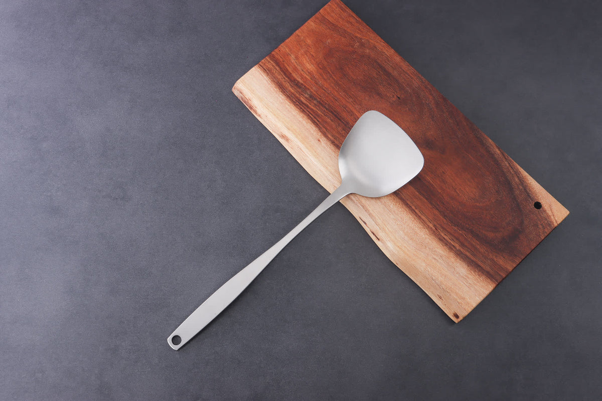 Ustensiles de Cuisine en Titane