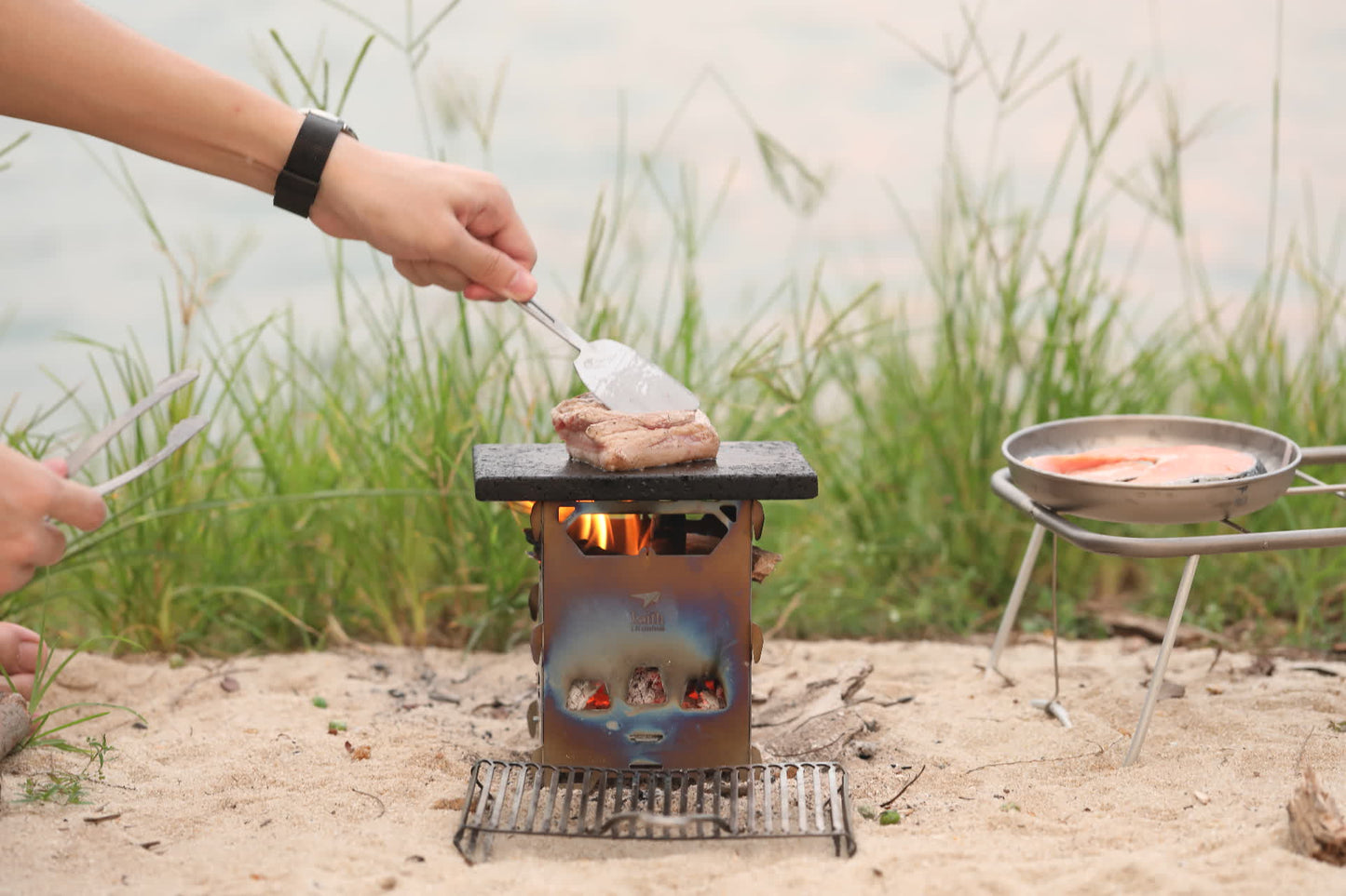 Brændeovn og titaniumgrill