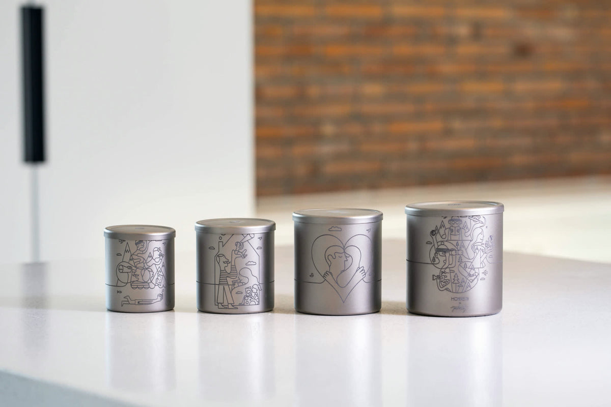 Titan -Becher -Set