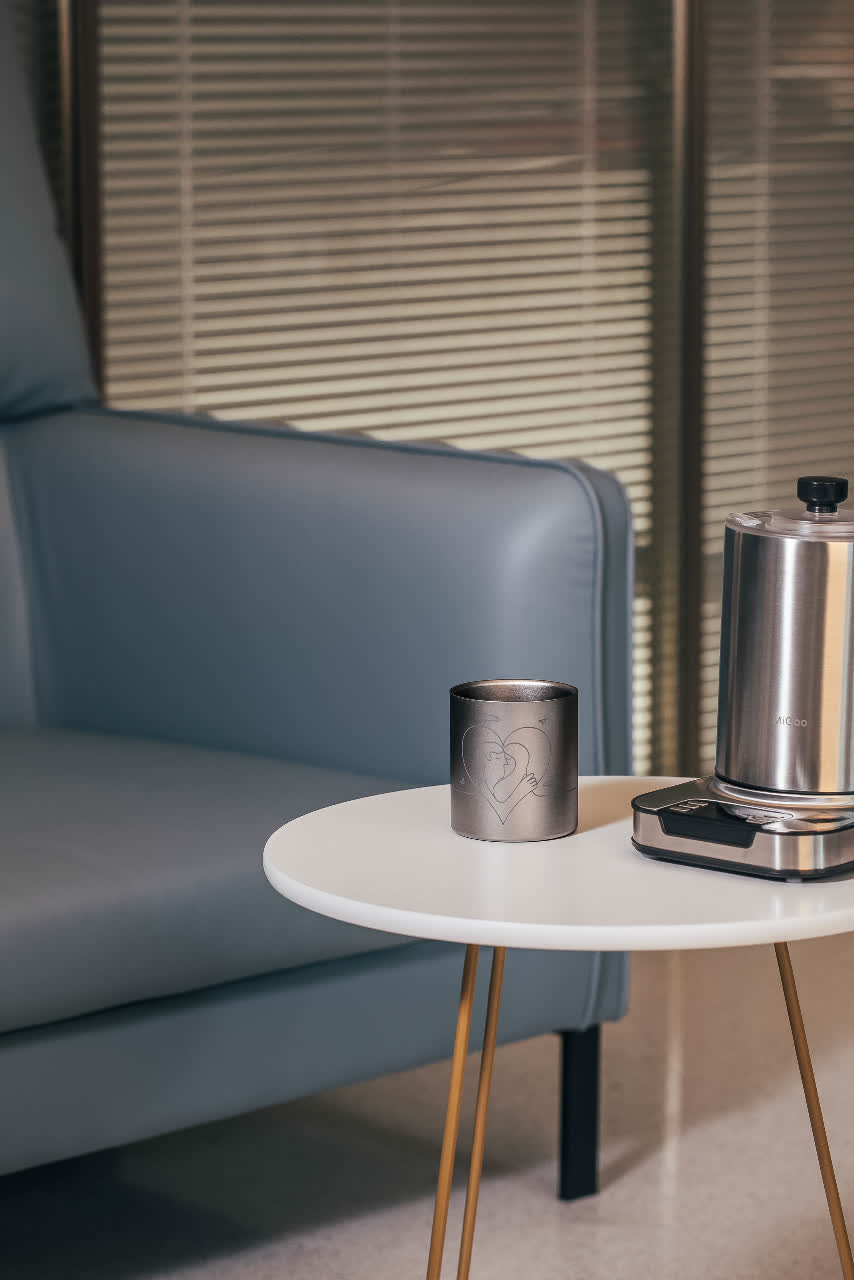 Titan -Becher -Set