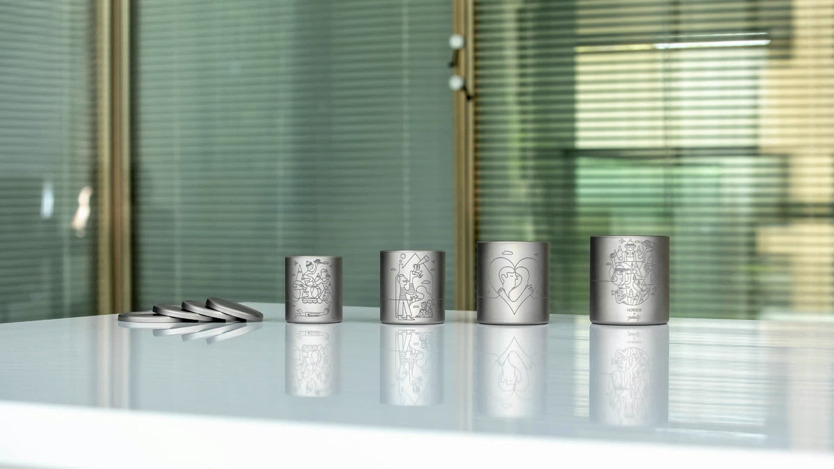Titan -Becher -Set
