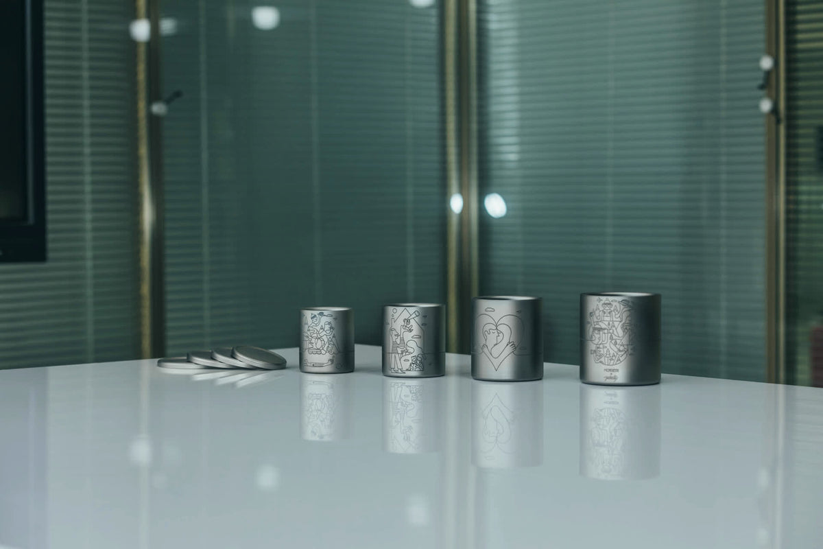 Titan -Becher -Set