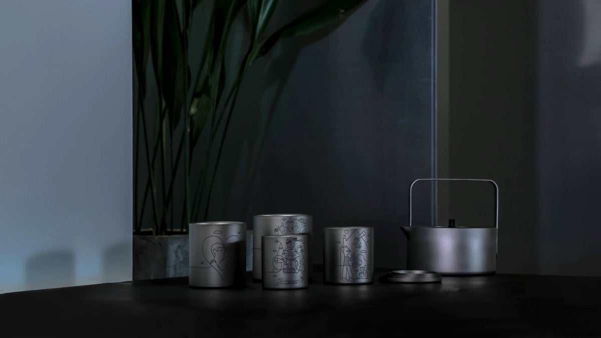 Titan -Becher -Set