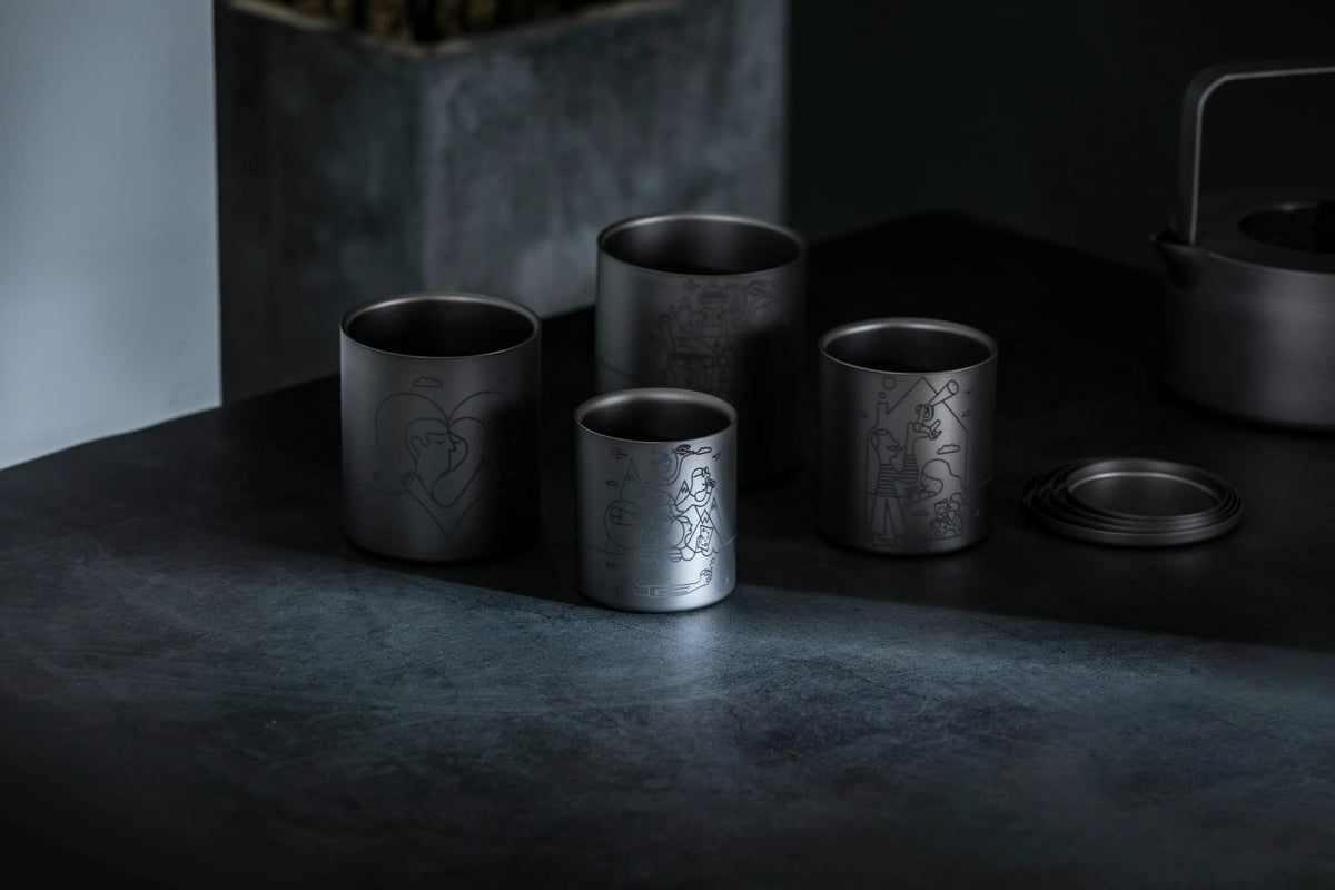 Titan -Becher -Set