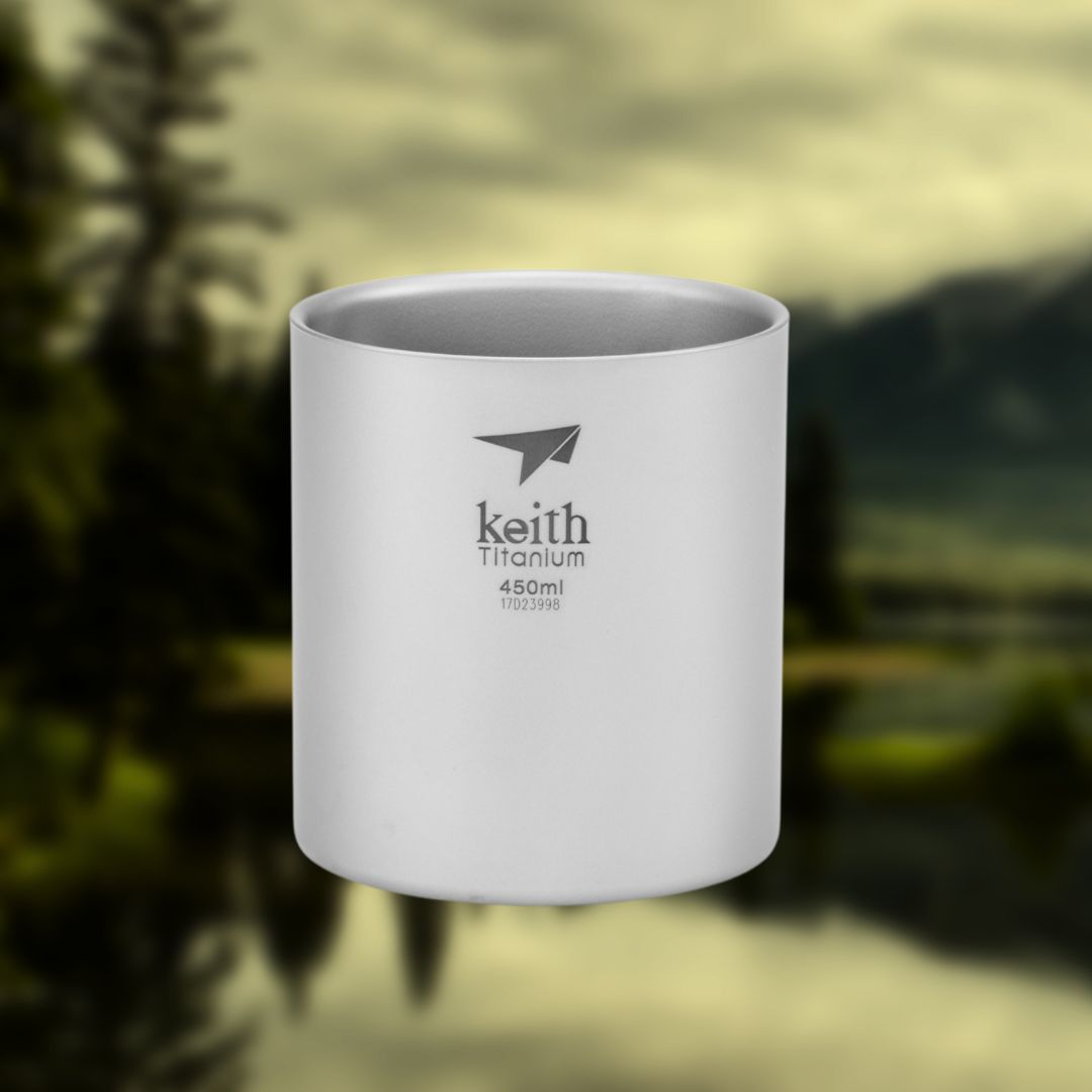 Titan -Becher -Set