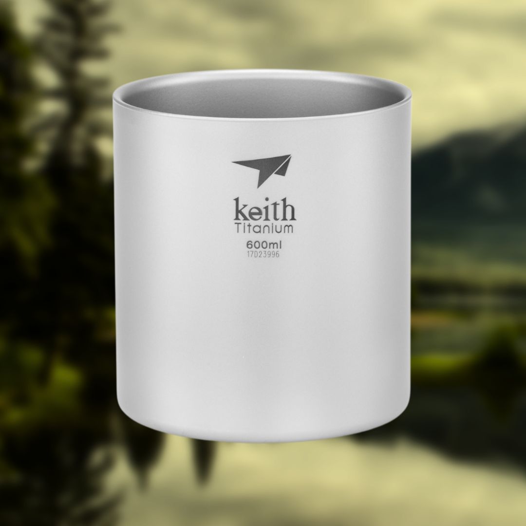 Titan -Becher -Set