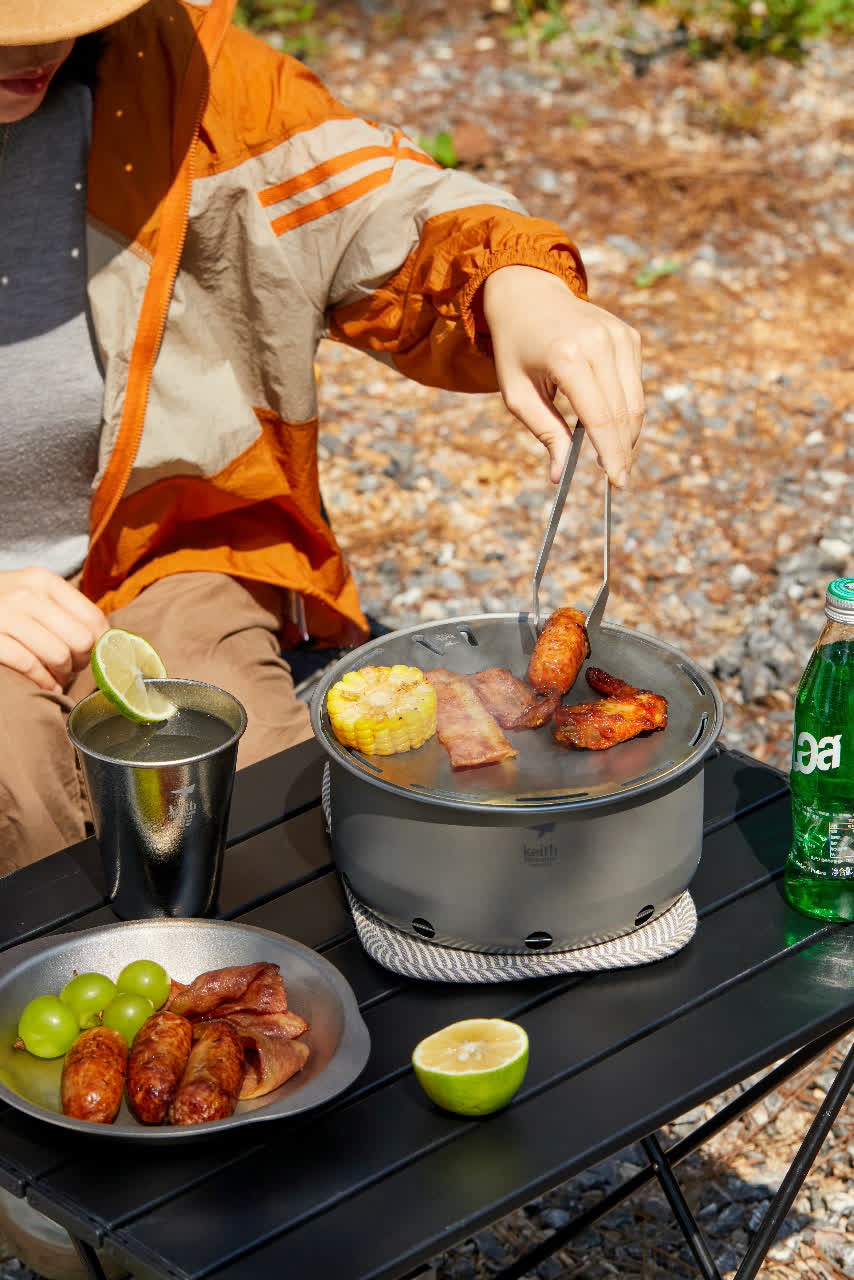 Brændeovn og titaniumgrill