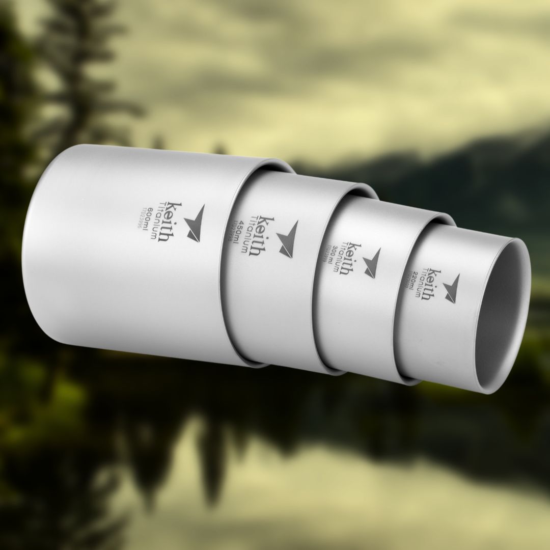 Titan -Becher -Set