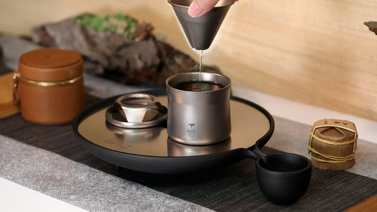 Taza de titanio multifuncional para té y café