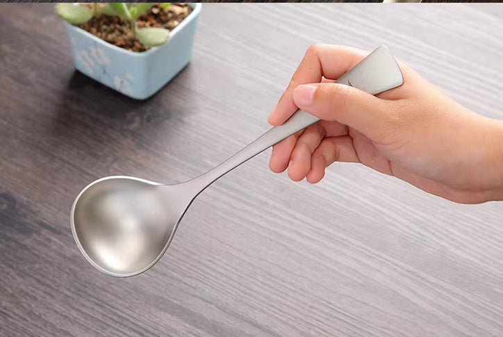 Ustensiles de Cuisine en Titane