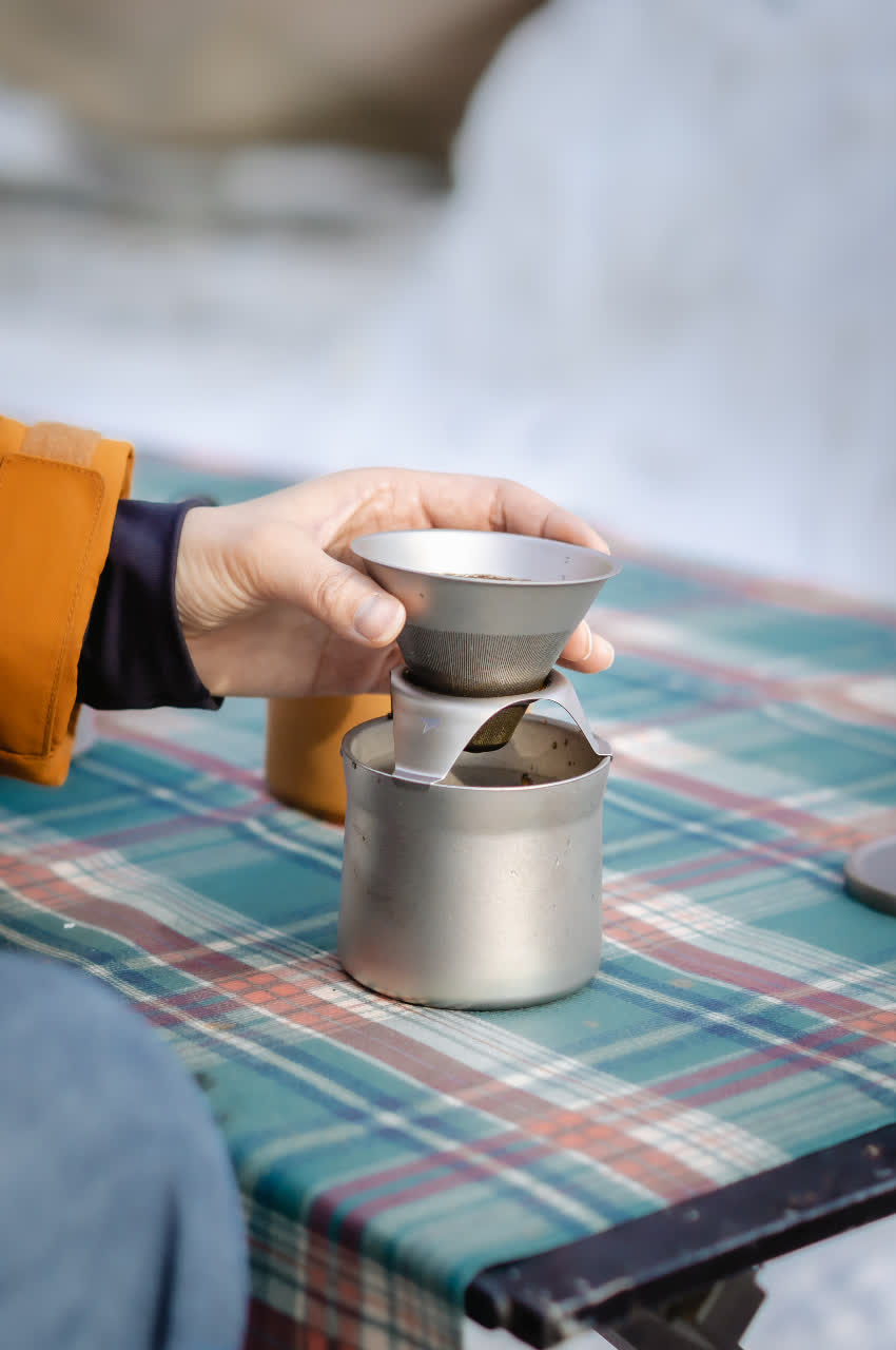 Taza de titanio multifuncional para té y café