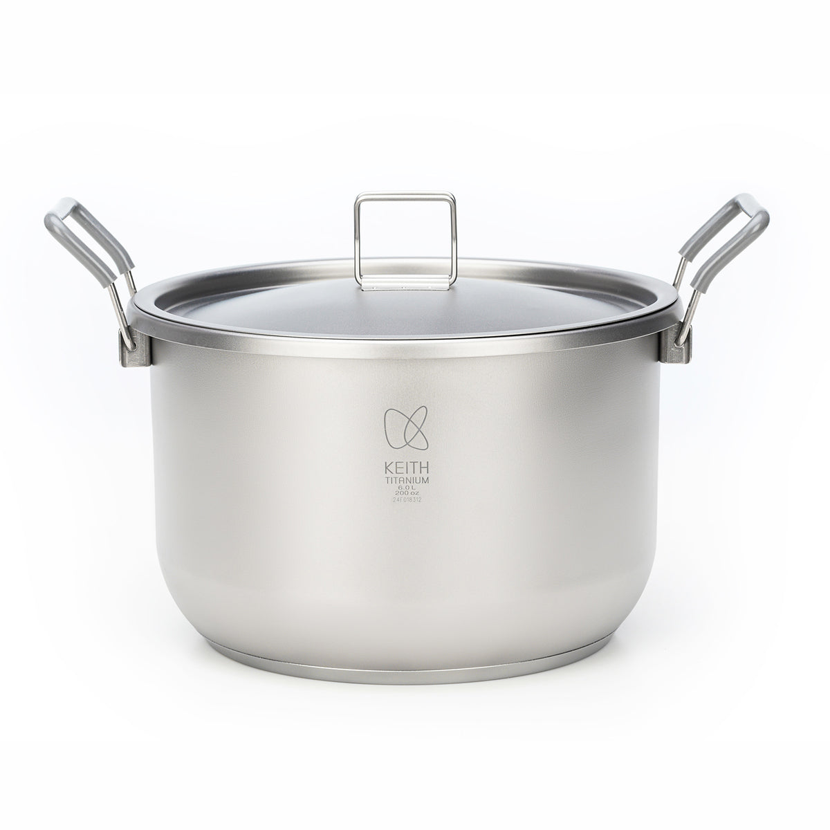 Titanium saucepans